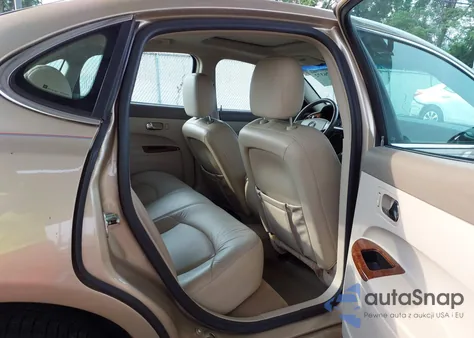 2005 Buick Lacrosse Cxl из США, поврежденный, VIN 2G4WD532151224524